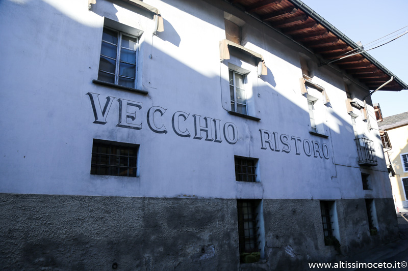Vecchio ristoro (Aosta) @ Terrazza Hotel Excelsior Gallia Milano